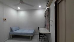 People's Garden (D19), Terrace #557032841